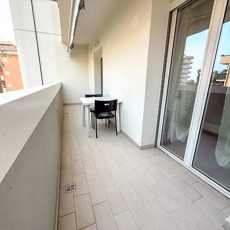 Apartment Madison Con Posto Auto Rif A824